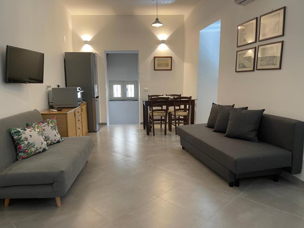 Cathedral House Design Apartment ปาแลร์โม ภายนอก รูปภาพ